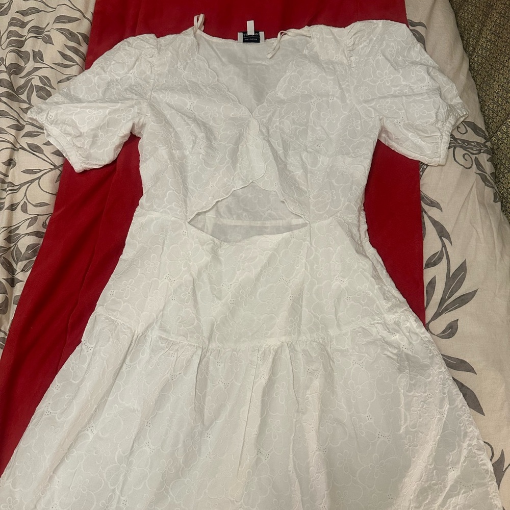 White Lace Dress with Puff Sleeves
